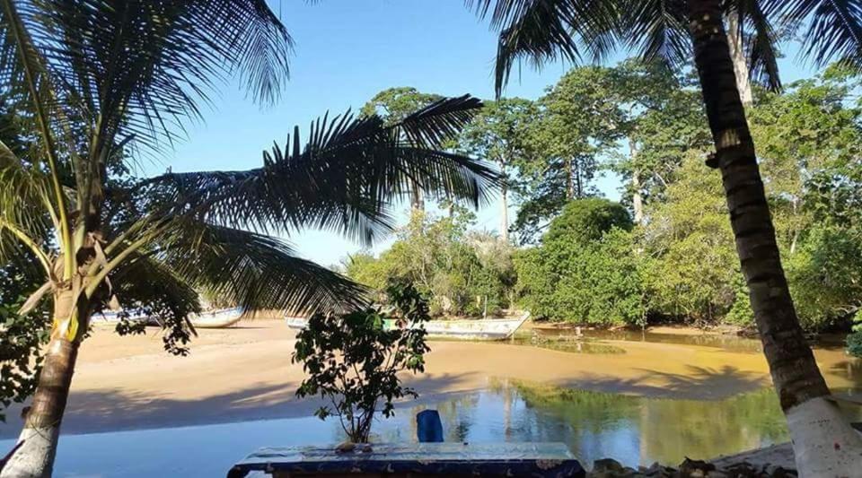 Busua Scorpion Hill Lodge מראה חיצוני תמונה
