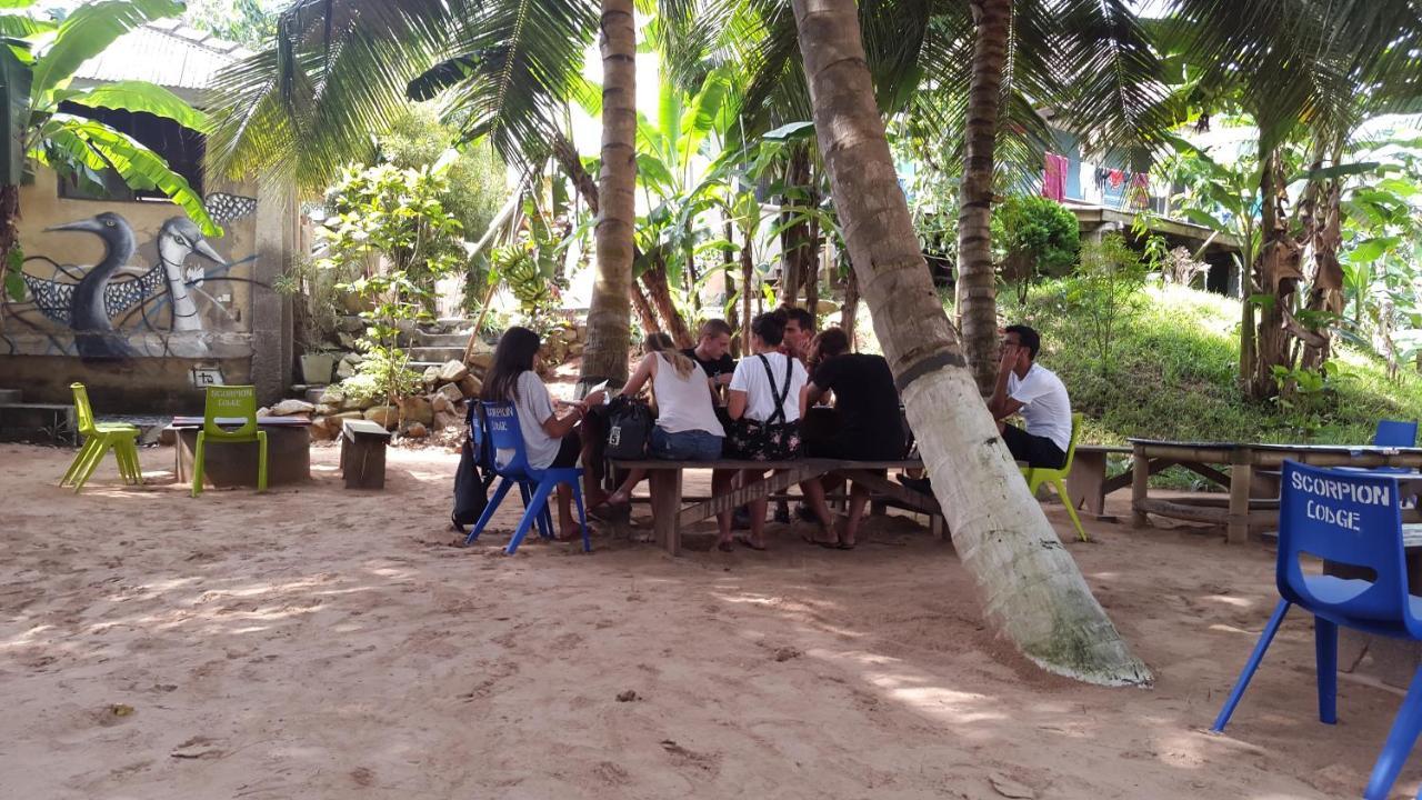 Busua Scorpion Hill Lodge מראה חיצוני תמונה